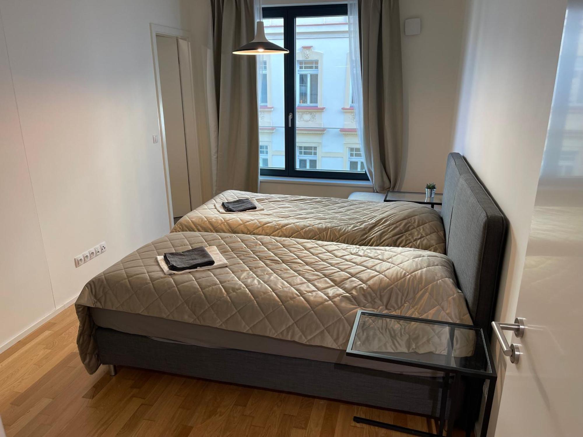 Apartment 4 Room, 2 Bath, Parking Praga Exterior foto